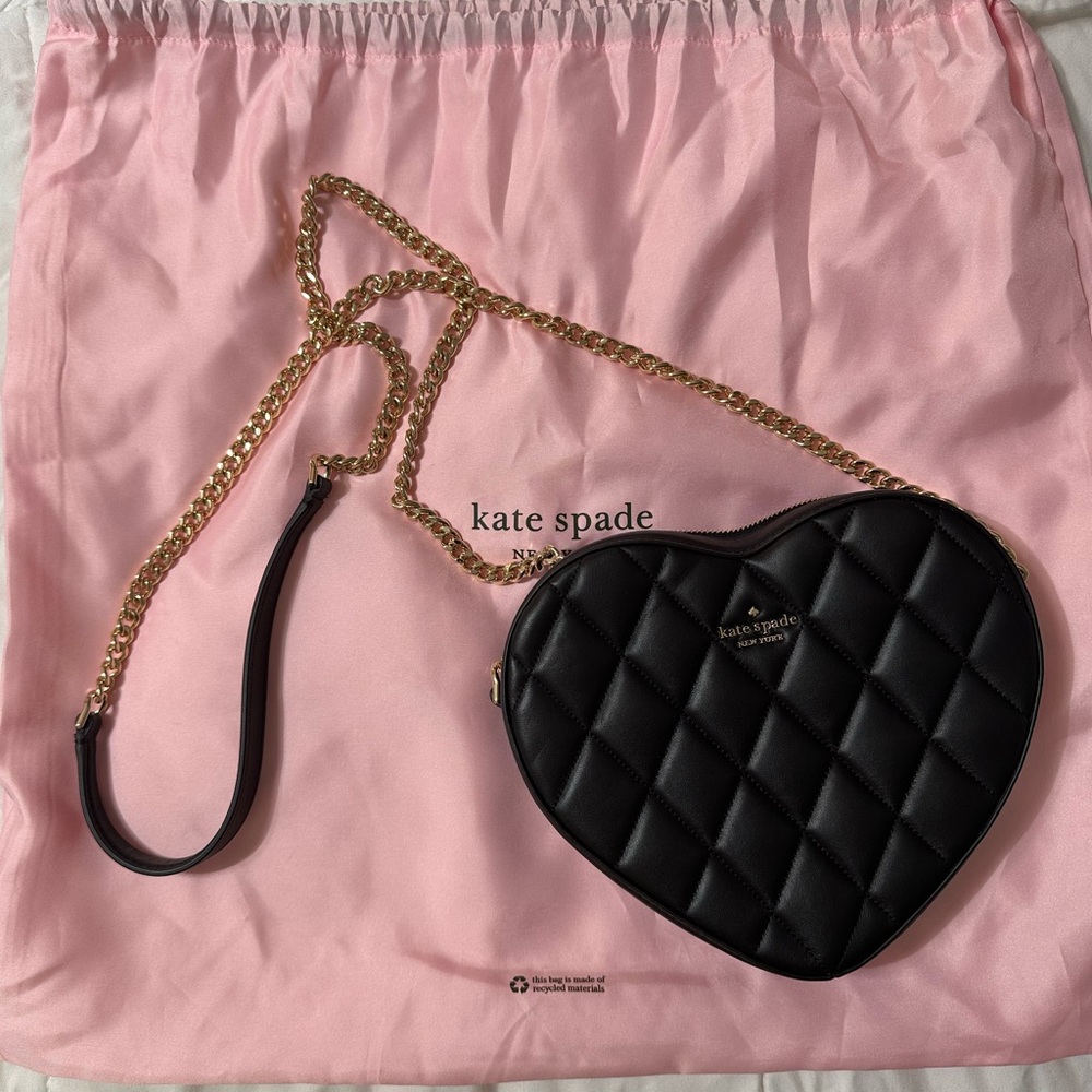 Brand new Kate spade ♠️ heart shaped bag